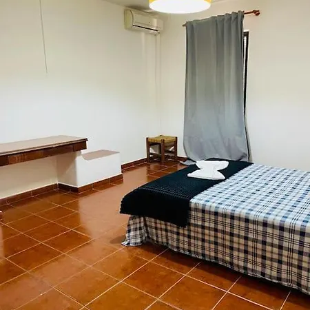 Apartment T1, Da Oura