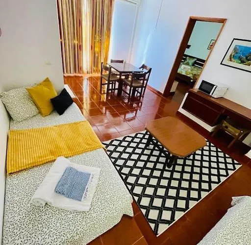 T1, Da Oura アパート